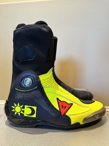 Dainese axial boots 11 - dainese,