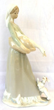 LLADRO STATUETTE FIGURINE