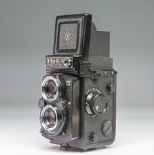 YASHICA MAT 124 G