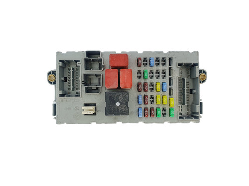 Boîtier fusibles 50513353 cpl - boîtier,