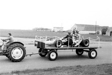 S1002 Denny Hulme. McLaren