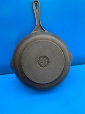 1 Poêle skillet PLAT Le Creuset EN FONTE ø 23 CM Noir Cocotte Four