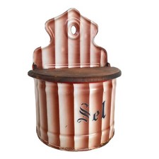 ANCIENNE GRANDE BOITE A SEL EN