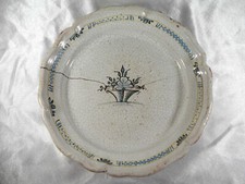 (06) PLAT EN FAIENCE BLEU