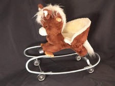 Cheval à bascule vintage