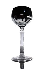 1 VERRE A VIN COTES PLATES