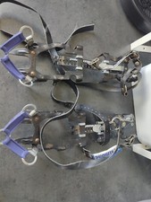 anciens crampons d'alpinisme 12 pointes Makalu Simond Chamonix Montagne glacier