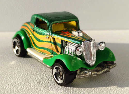 Hot wheels mattel inc - hot, 1/64