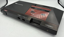 Console de jeu informatique