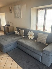 canape gris convertible en grand lit + grand coffre de rangement 