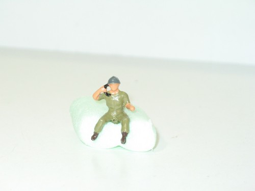R08 dinky toys - r08,
