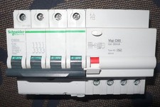 DISJONCTEUR DIFFERENTIEL