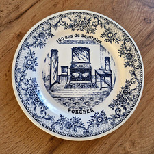 TRES JOLIE ASSIETTE COMMEMORATIVE "SANITAIRE PORCHER" EN FAIENCE DE GIEN - 2012