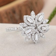 Bague Fleur En Diamant Naturel