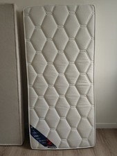 Ensemble Matelas Bultex Et Sommier 180x200 comme Neuf !