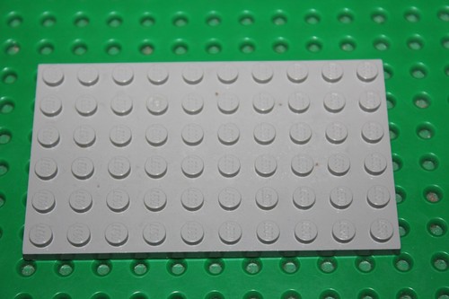 Lego light gray plate - light,