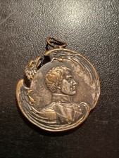 Rare INSIGNE MEDAILLE NAPOLEON