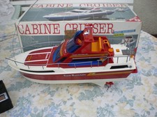 bateau speed cruiser sun runner blanc rouge de NIKKOradiocommander 1/20boite1986