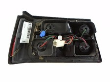 Feu arriere principal droit