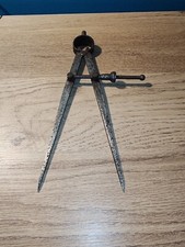 Ancien Petit compas pointe