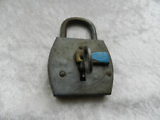 Ancien cadenas SNCF Chemin de fer / en métal avec la clé