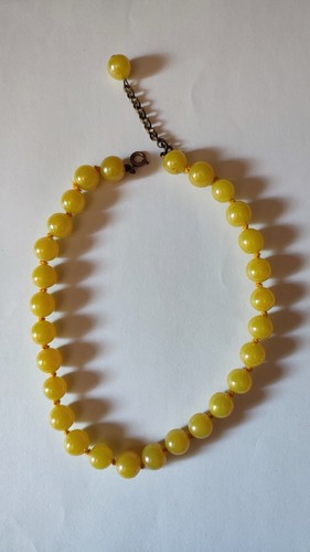 Collier ras cou - ras, de