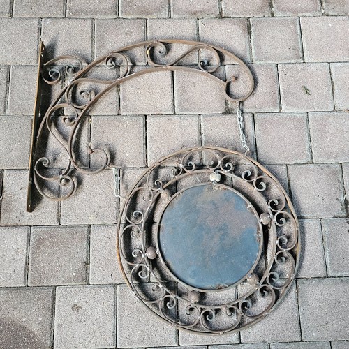 Grand panneau publicitaire - grand,
