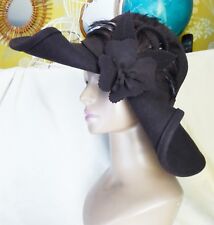 Chapeau capeline feutre Plumes