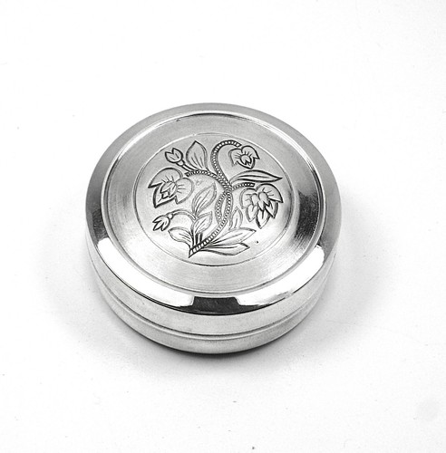Boîte pilules argent - à, en