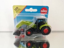 SIKU 1335 CLAAS ARES AVEC