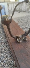 Rare Ancien Porte-manteau mural  4 patères Laiton socle bois