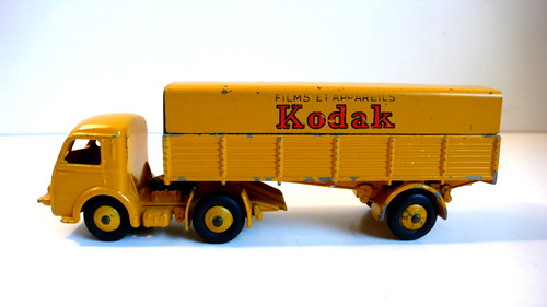 Dinky toys tracteur panhard - dinky,