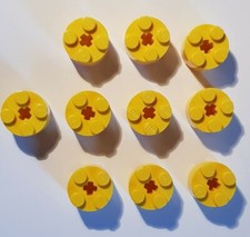 10 x Lego Yellow Brick Round
