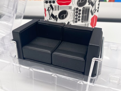 Miniature lc2 sofa - lc2, le