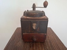 Ancien moulin à café peugeot