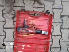 pistolet a marquage + poincons HILTI