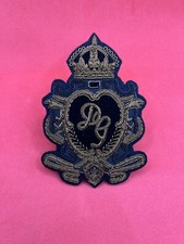 Vintage Style Main Brodé