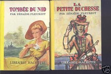 LOT de 4 livres Collection Hachette