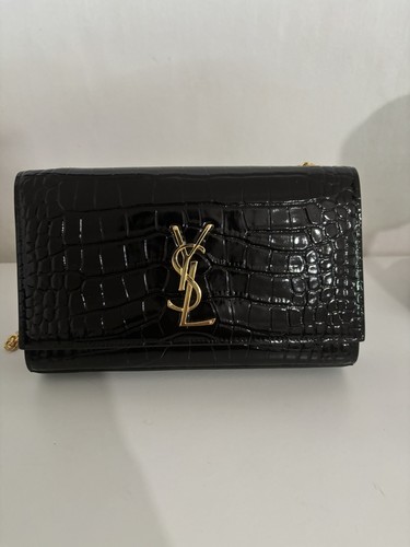 Saint laurent classic monogram - saint,