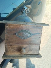 Ancien moulin à café Peugeot & Cie Pont de Roide (Doubs) Elephant