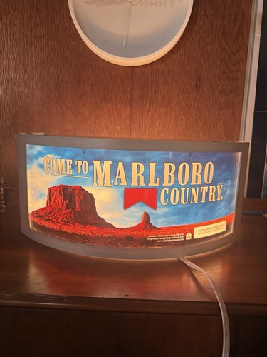 Vintage marlboro country - marlboro,