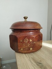 boîte ronde en bois de sheesham, vintage, incrustations florales en laiton