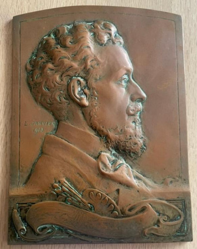 Sculpture bas relief