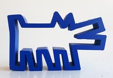 sculpture mini CHIEN HARING bleu POP street ART graffiti paint dog par Spyddy