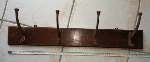 Porte manteau mural - manteau, bois