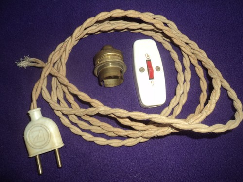 Ancienne lampe ensemble - lampe,