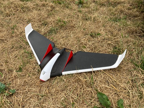 Drone parrot disco - disco, flying