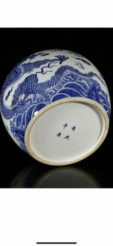 Fine blue and white - blue,