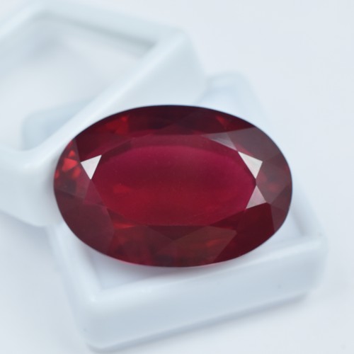 Rubis rouge naturel ovale
