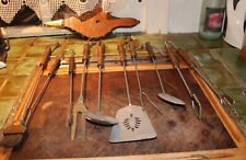 Ensemble pour barbecue 9 pieces dont 1 soufflet cla